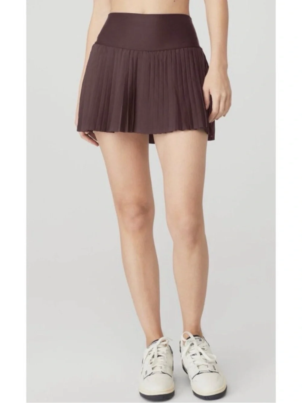 ALO Grand Slam Pleated Tennis Skirt Skort Large Raisin Purple Pickleball Golf